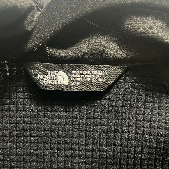 North face jacket - Picture 2 of 4
